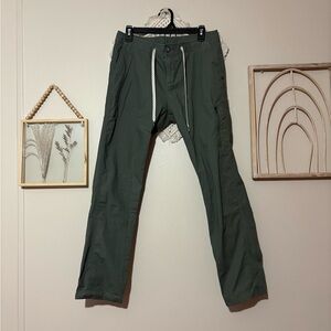 Vuori Mens Green Ripstop Pants